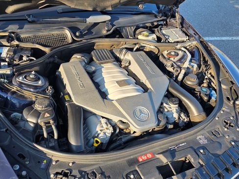 Used 2008 Mercedes-Benz CL 63 AMG image 15