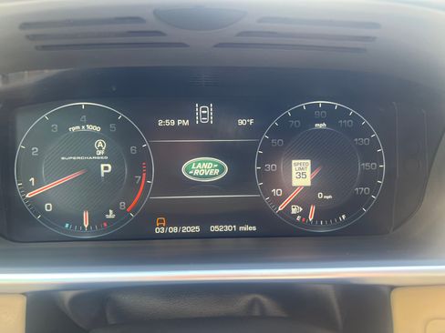 Used 2014 Land Rover Range Rover Long Wheelbase Autobiography image 18