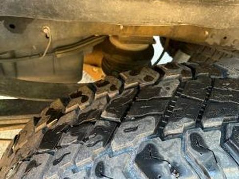 Used 2015 Ford F350 Lariat image 12