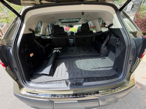 Used 2024 Subaru Ascent Onyx Edition Limited image 5