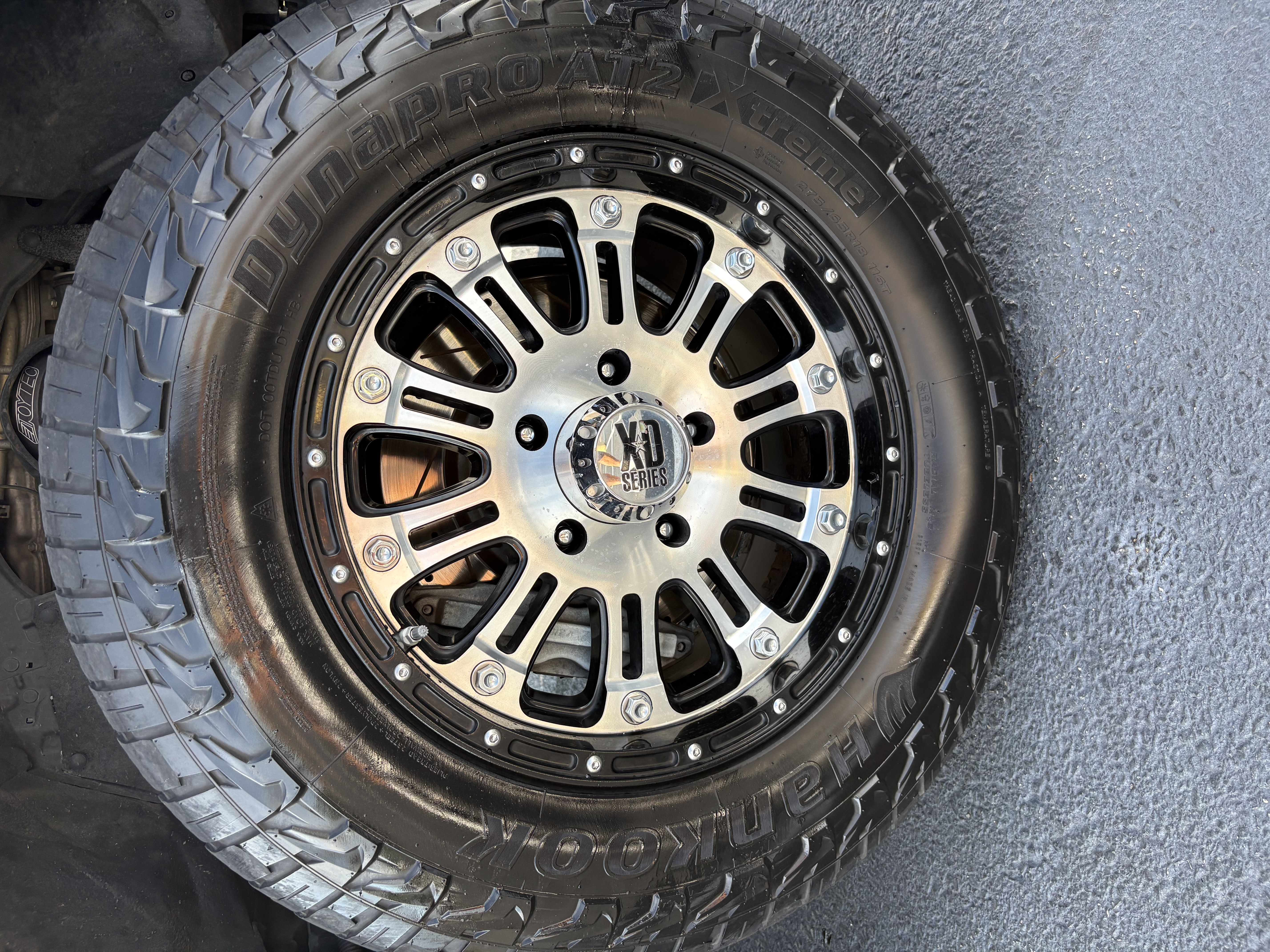 Used 2012 Toyota Tundra 4x4 Double Cab w/ TRD Off-Road Pkg image 6