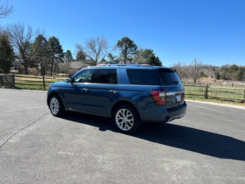 Used 2018 Ford Expedition Limited w/ Equipment Group 302A image 12