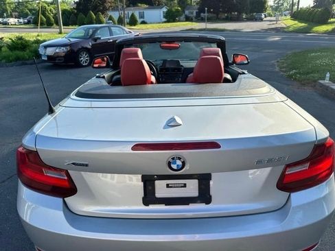 Used 2015 BMW 228i xDrive Convertible AWD/4WD image 2