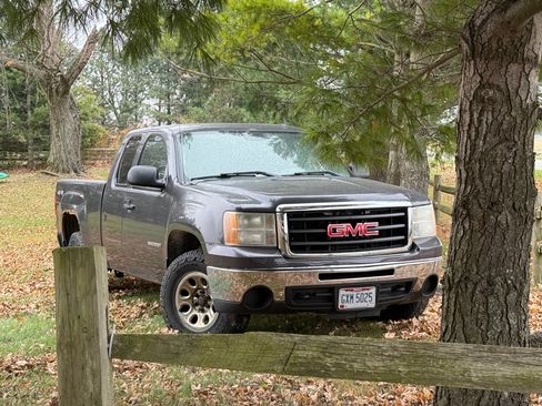 Used 2010 GMC Sierra 1500 SL image 12