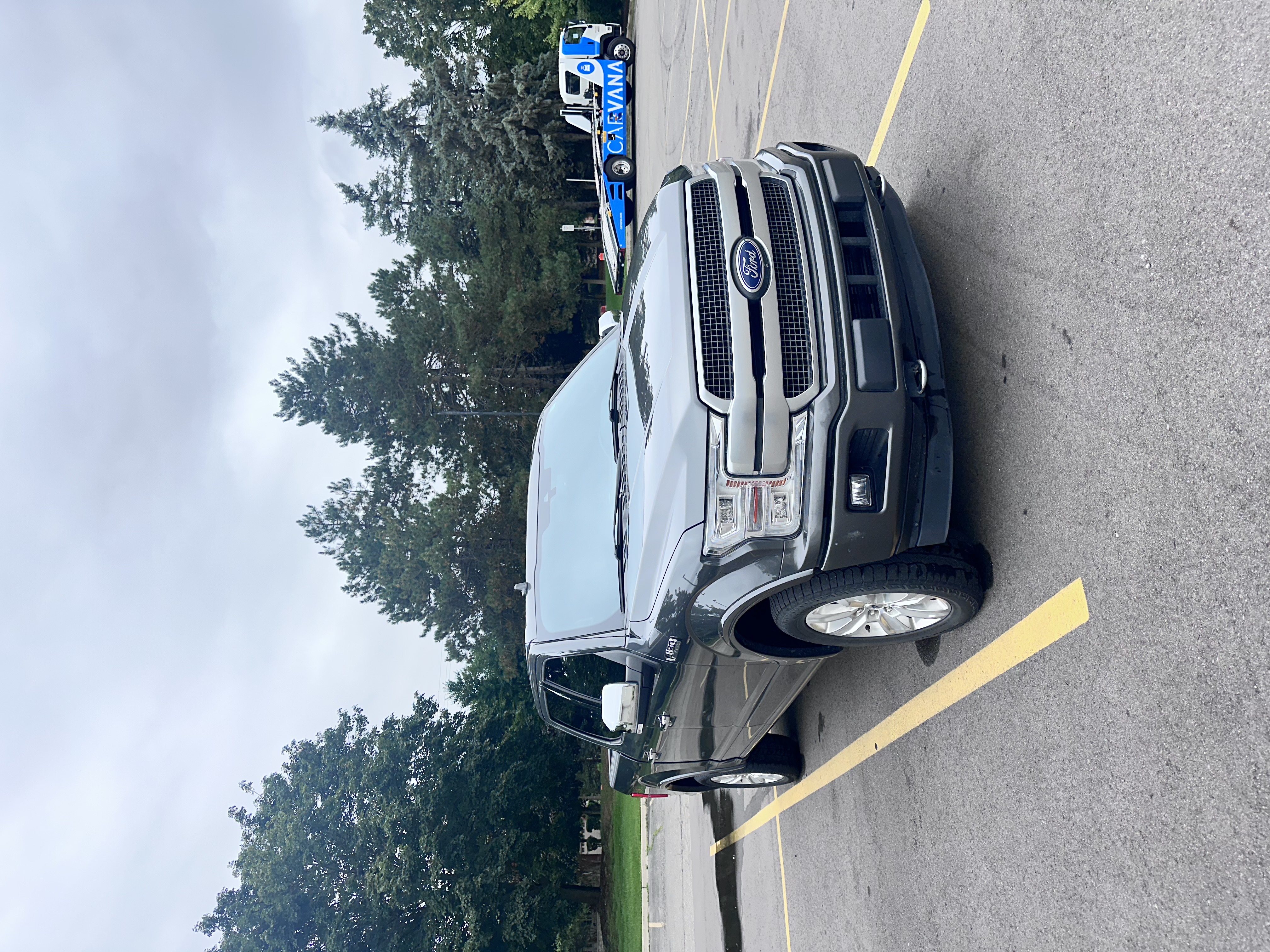 Used 2020 Ford F150 Platinum w/ Equipment Group 701A Luxury AWD/4WD image 4