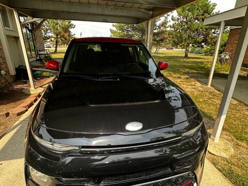 Used 2020 Kia Soul GT-Line FWD image 4
