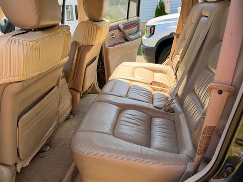 Used 2000 Lexus LX 470 4WD image 20