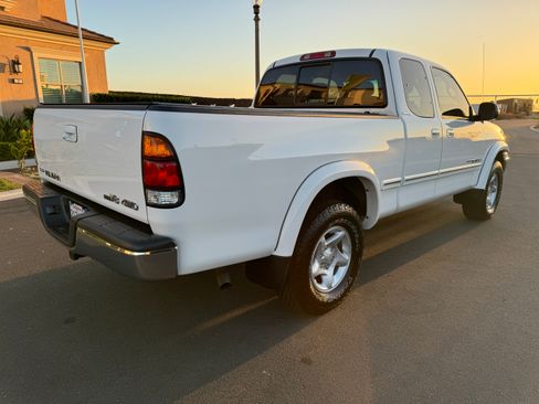 Used 2001 Toyota Tundra Limited image 14