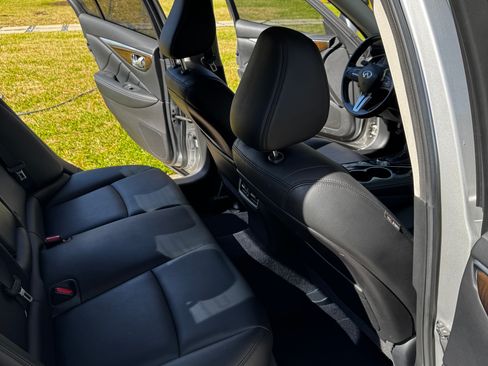 Used 2019 INFINITI Q50 Luxe image 13