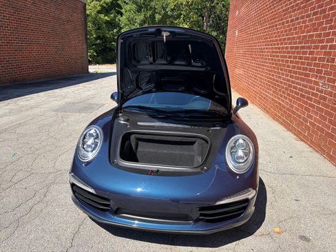 Used 2015 Porsche 911 Carrera image 10