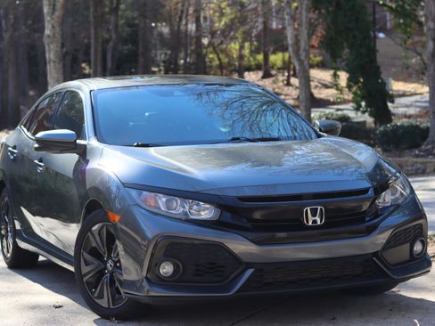 Used 2019 Honda Civic EX image 1