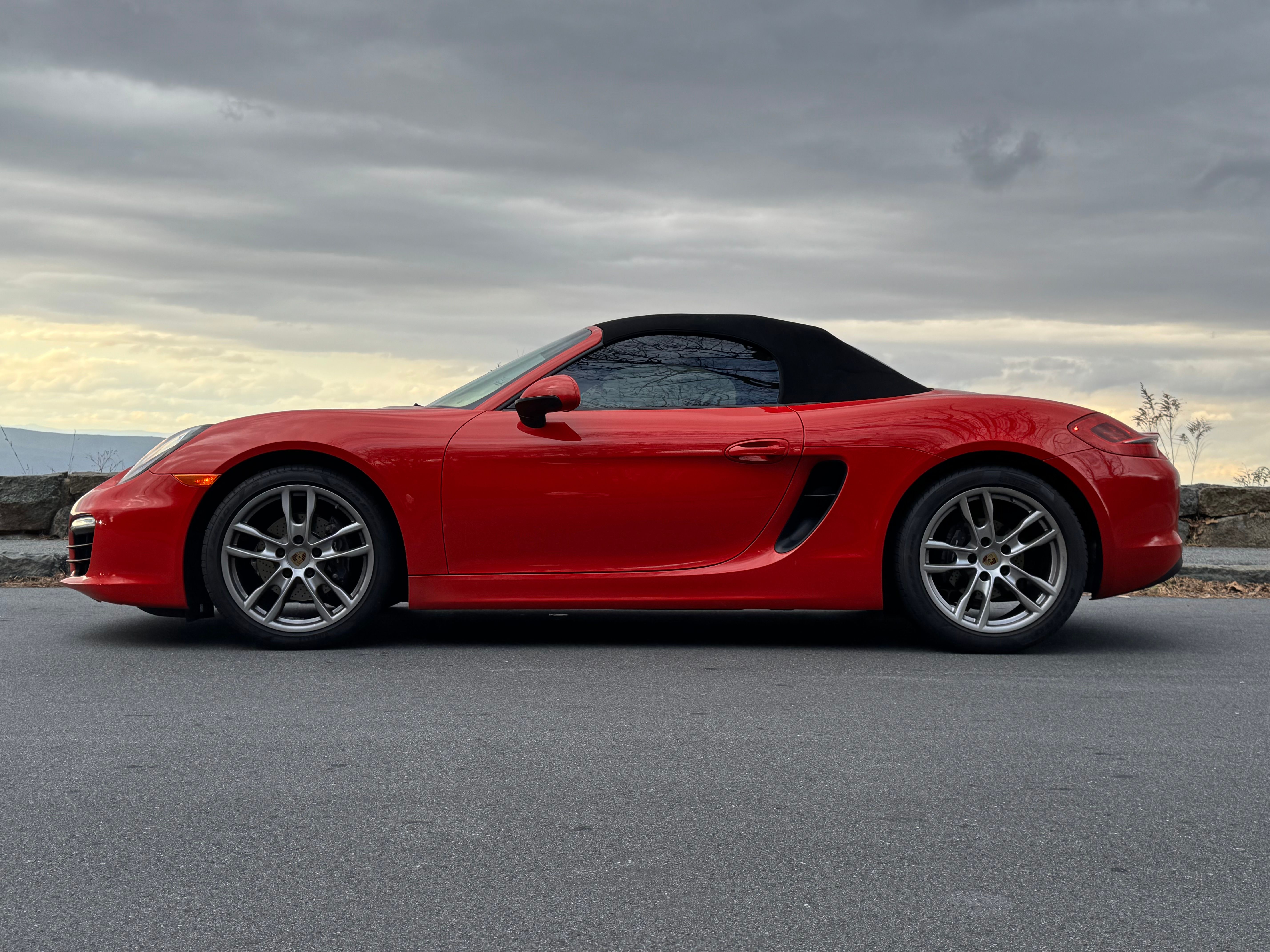 Used 2016 Porsche Boxster RWD image 6