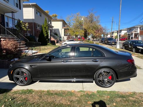 Used 2021 Mercedes-Benz E 63 AMG S image 9