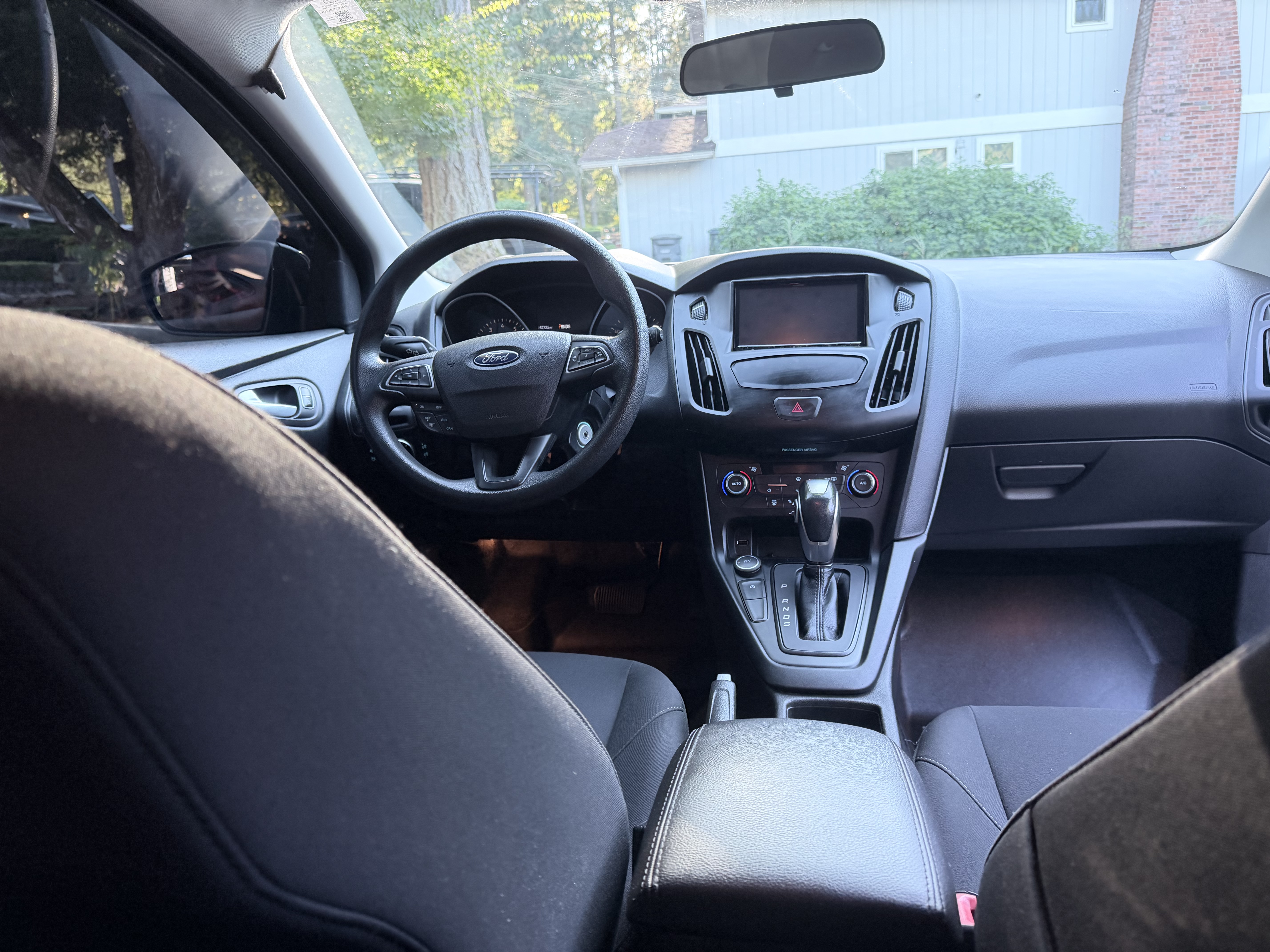 Used 2016 Ford Focus SE FWD image 11