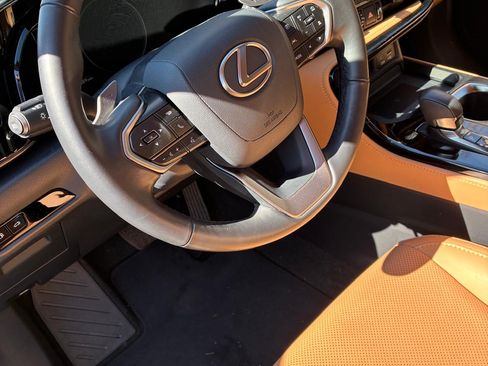 Used 2024 Lexus NX 350 350 Premium Sport Utility 4D image 12