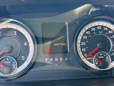 Used 2017 RAM 3500 Tradesman w/ Popular Equipment Group image 19