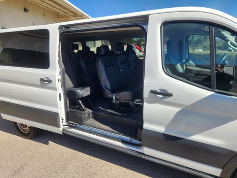 Used 2020 Ford Transit 350 XL RWD image 9