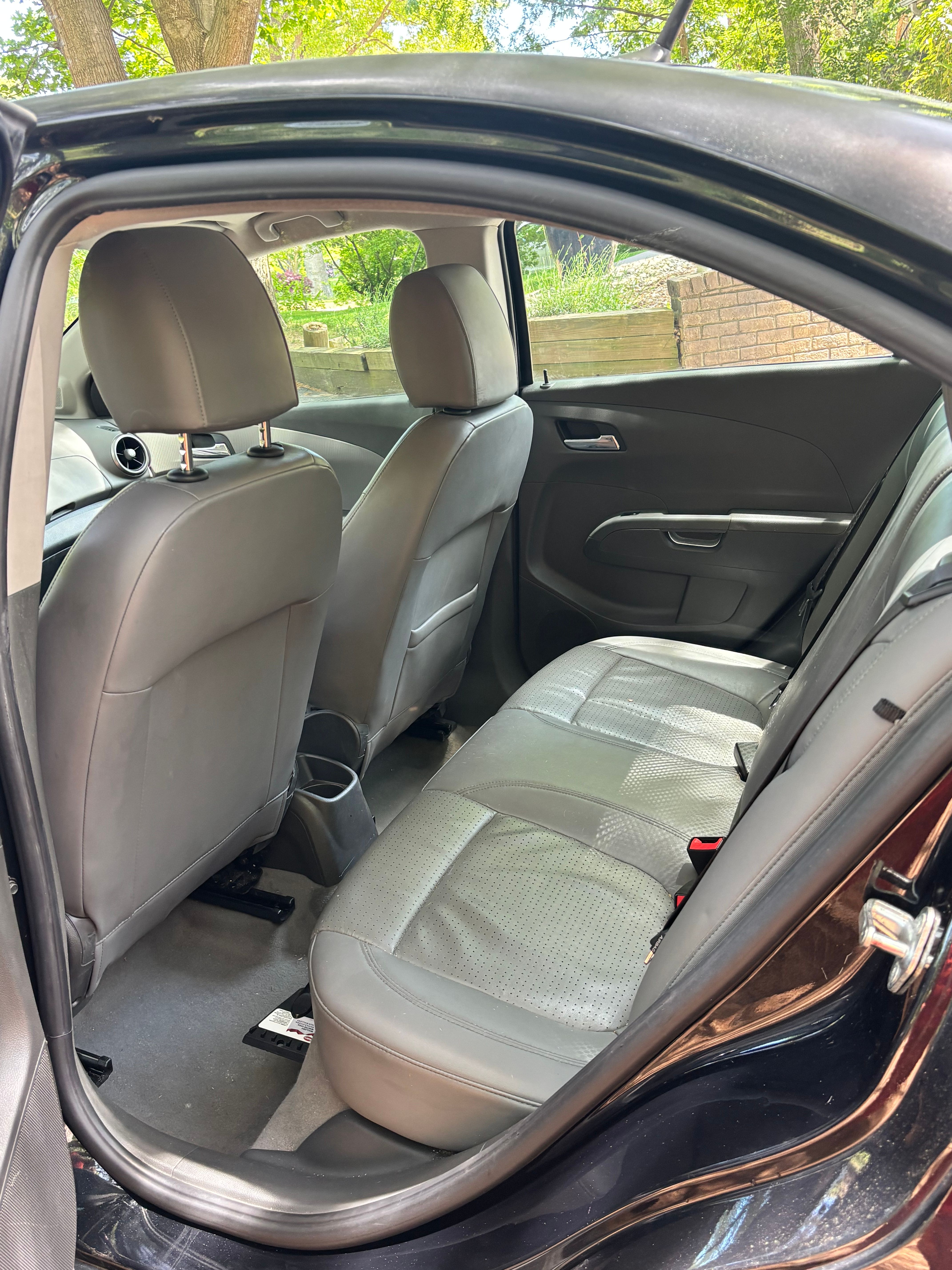 Used 2013 Chevrolet Sonic LTZ FWD image 12