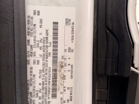 Used 2015 Ford Transit 250 148 Medium Roof image 8