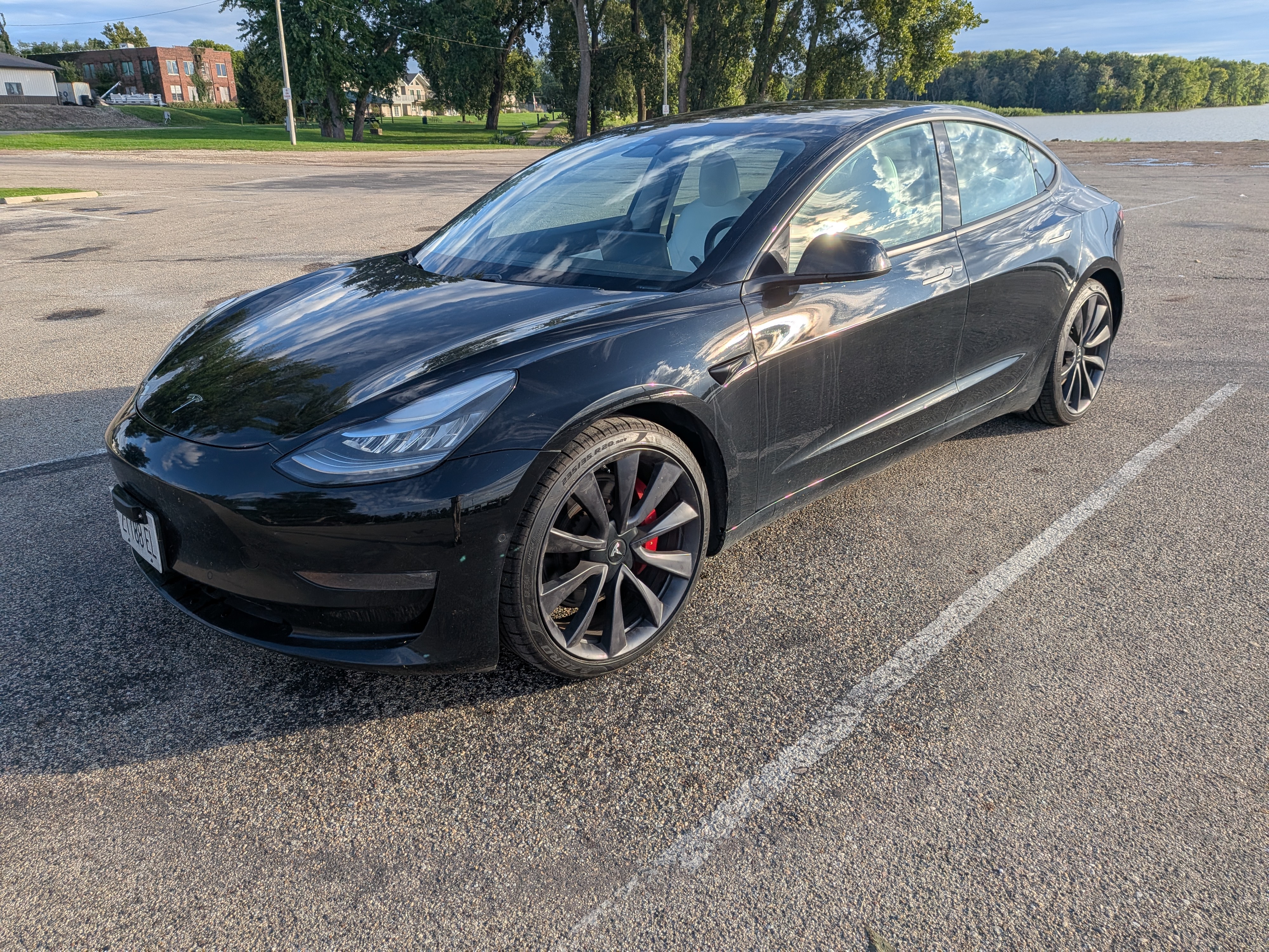 Used 2020 Tesla Model 3 Performance AWD/4WD image 5