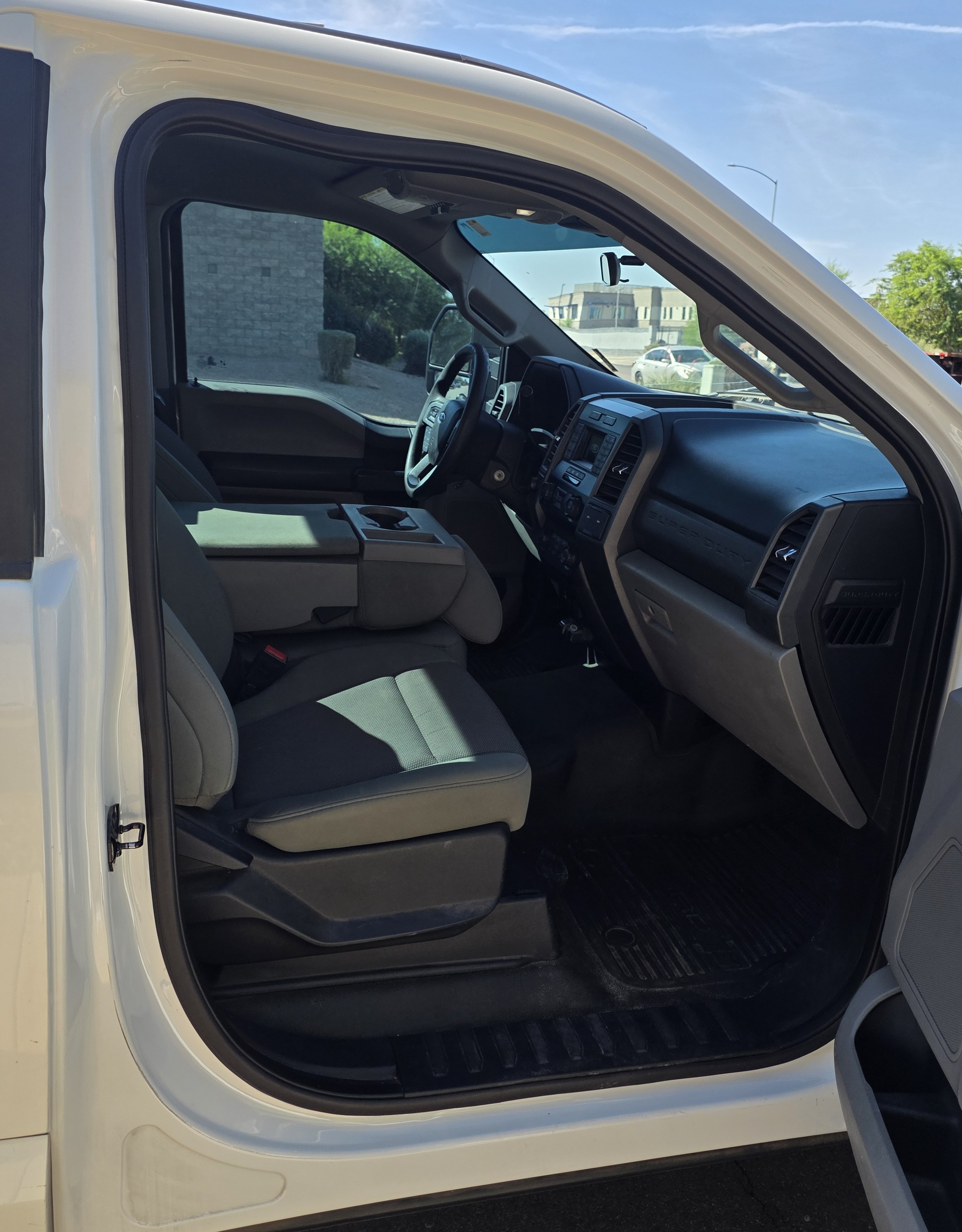 Used 2020 Ford F250 XL w/ Power Equipment Group RWD image 16
