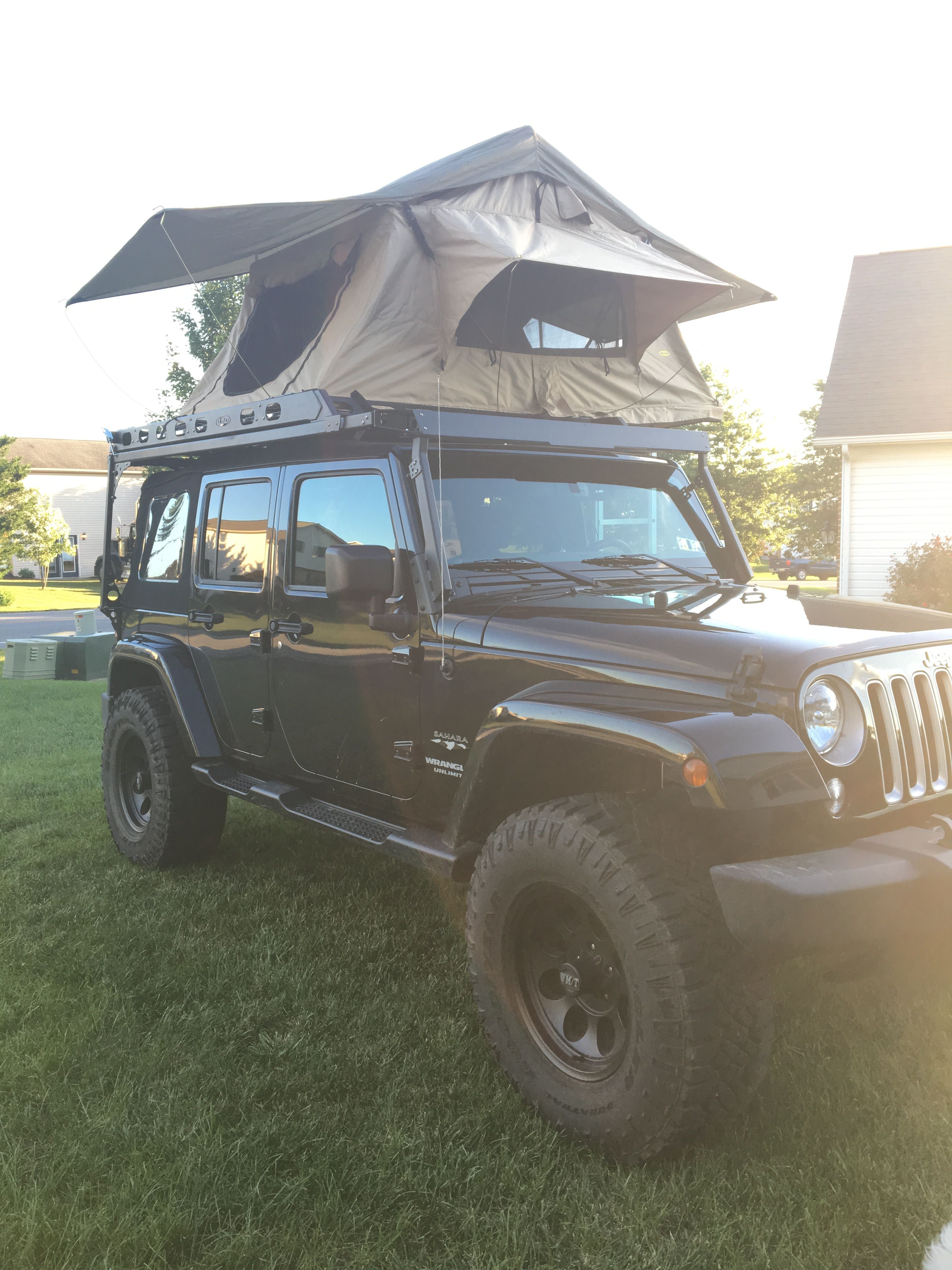 Used 2016 Jeep Wrangler Unlimited Sahara w/ Max Tow Package AWD/4WD image 16