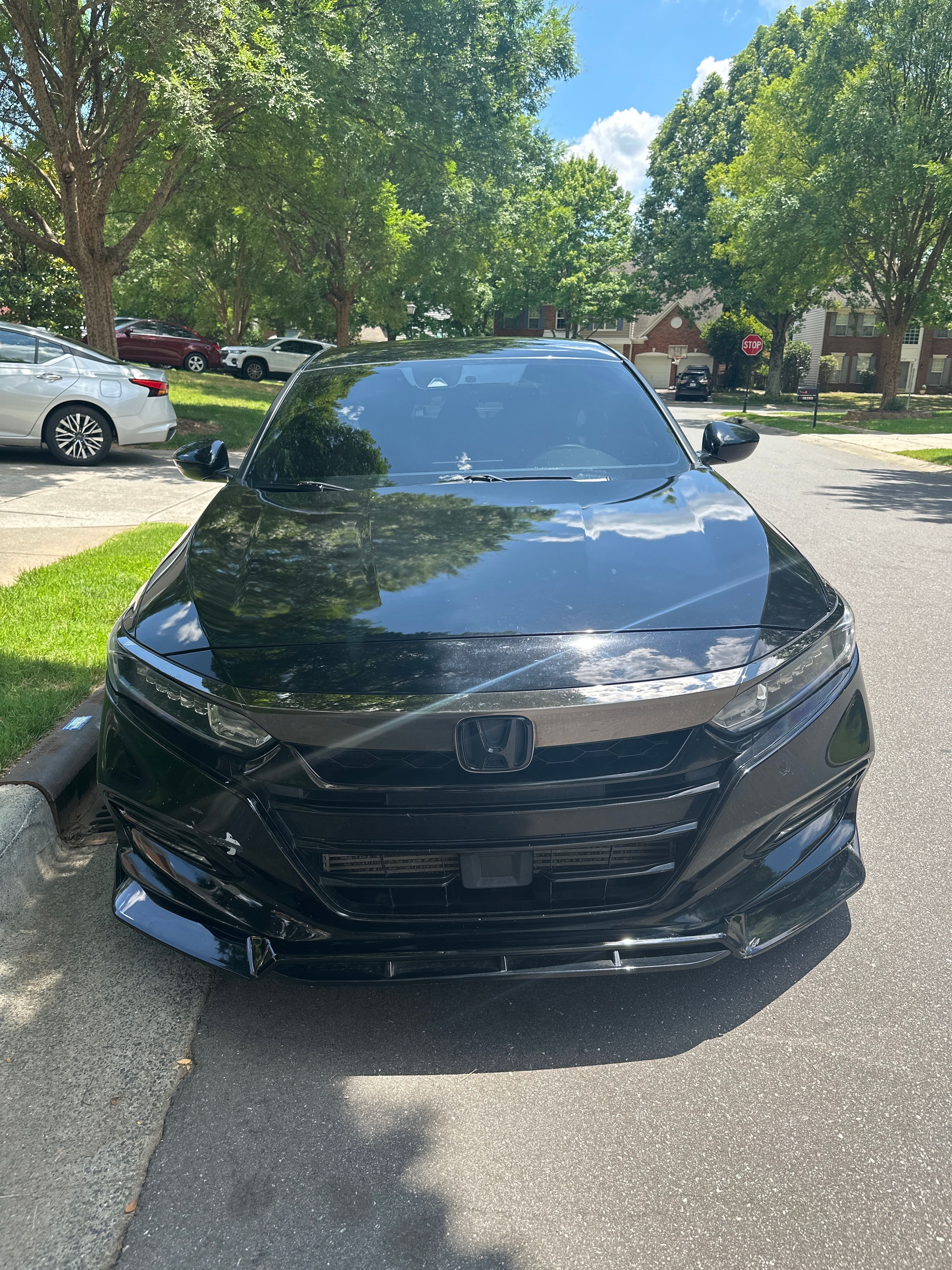 Used 2018 Honda Accord Sport image 1