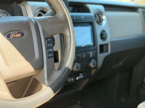 Used 2010 Ford F150 XLT RWD image 9