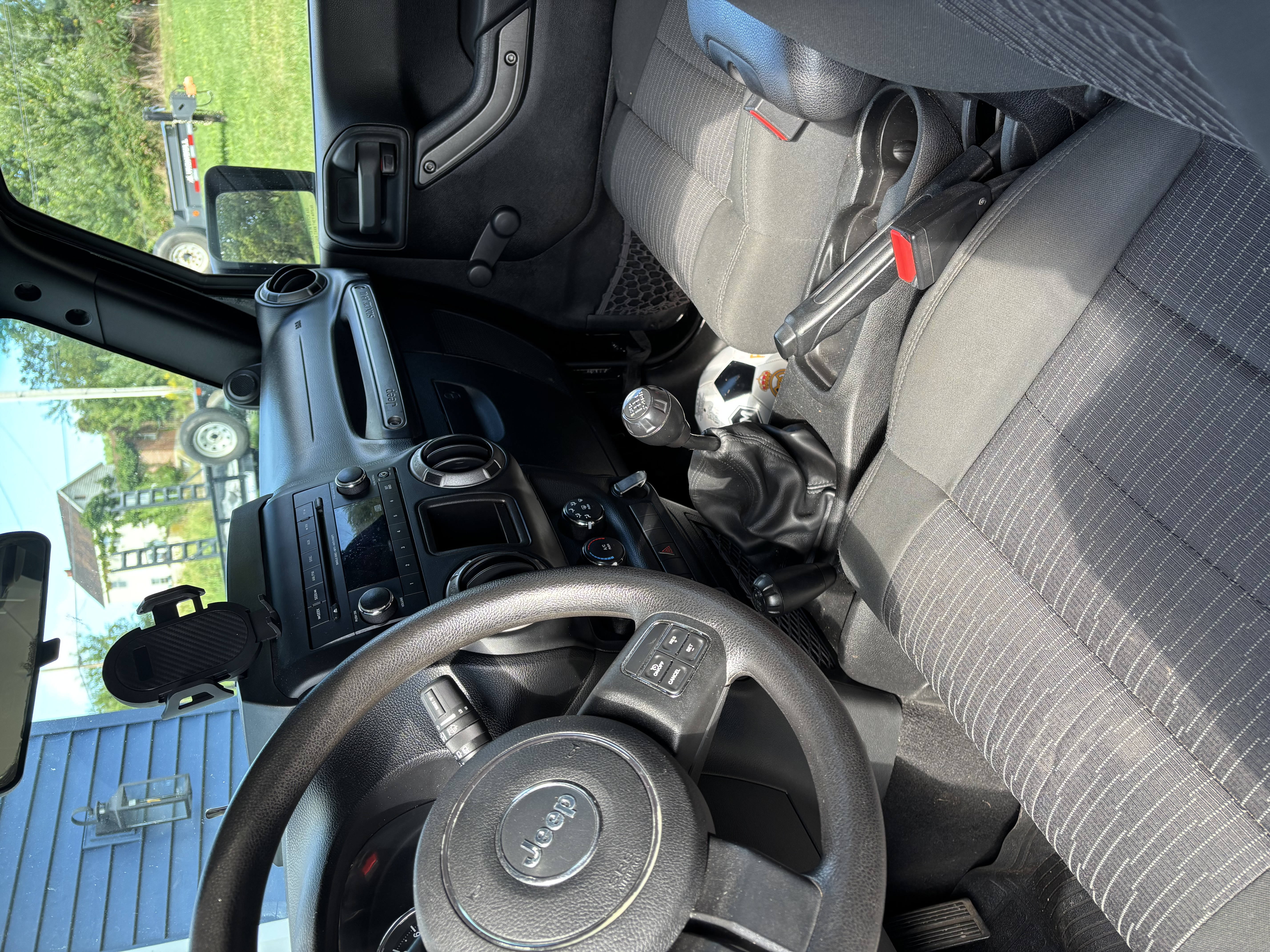 Used 2012 Jeep Wrangler Sport AWD/4WD image 9