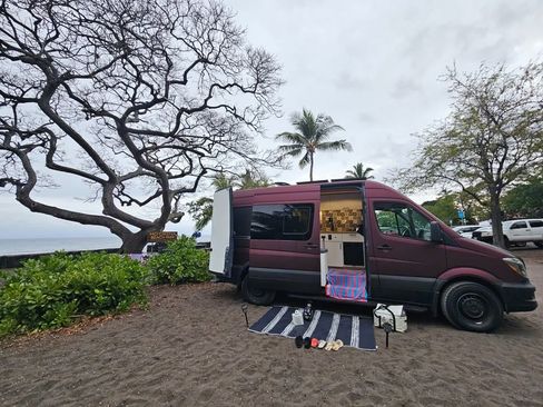 Used 2018 Mercedes-Benz Sprinter 2500 image 13