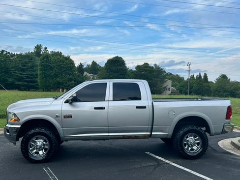 Used 2010 Dodge Ram 2500 Truck ST w/ ST Popular Equipment Group image 2