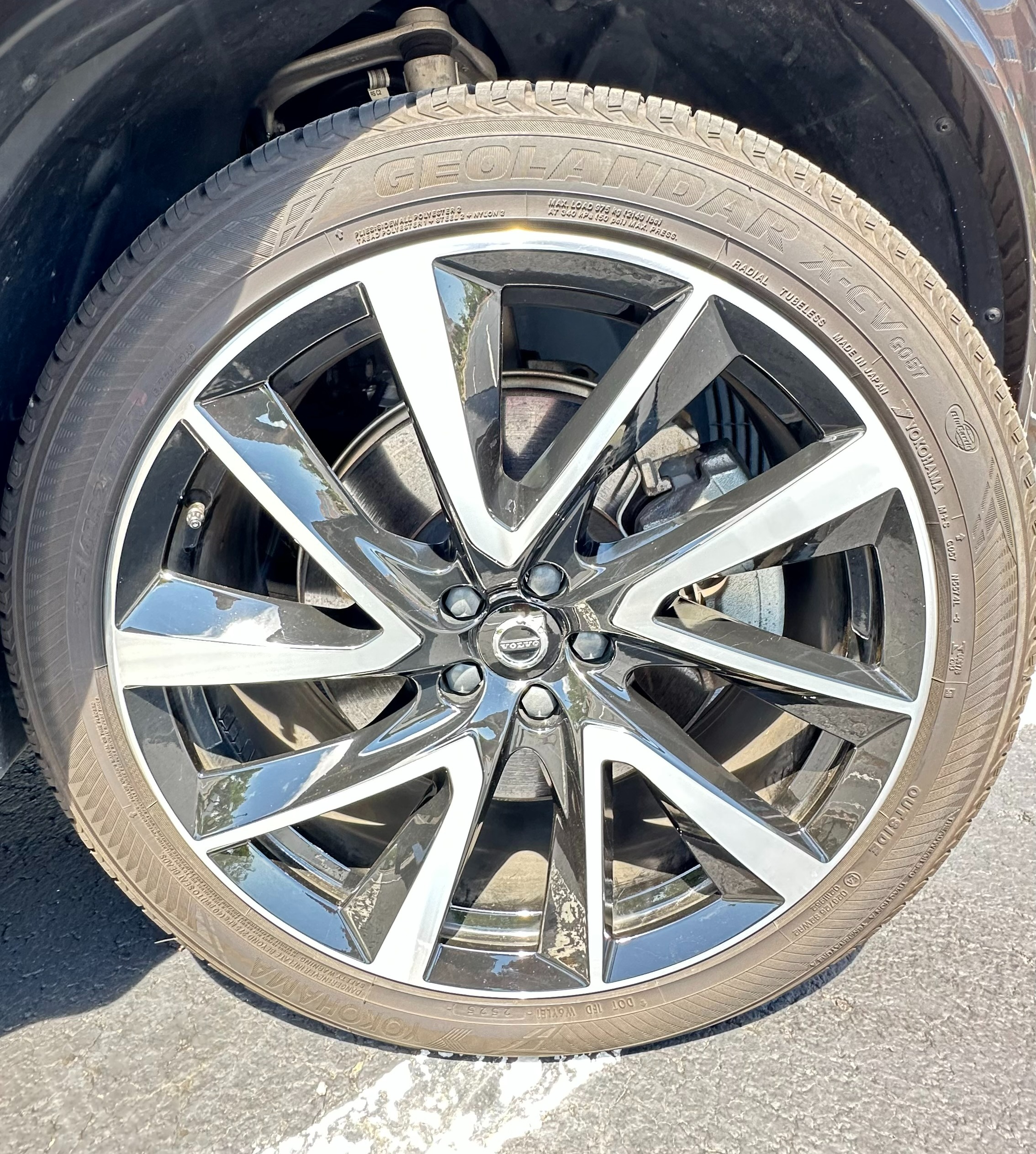 Used 2023 Volvo XC90 T8 Ultimate w/ Protection Package Premier AWD/4WD image 27