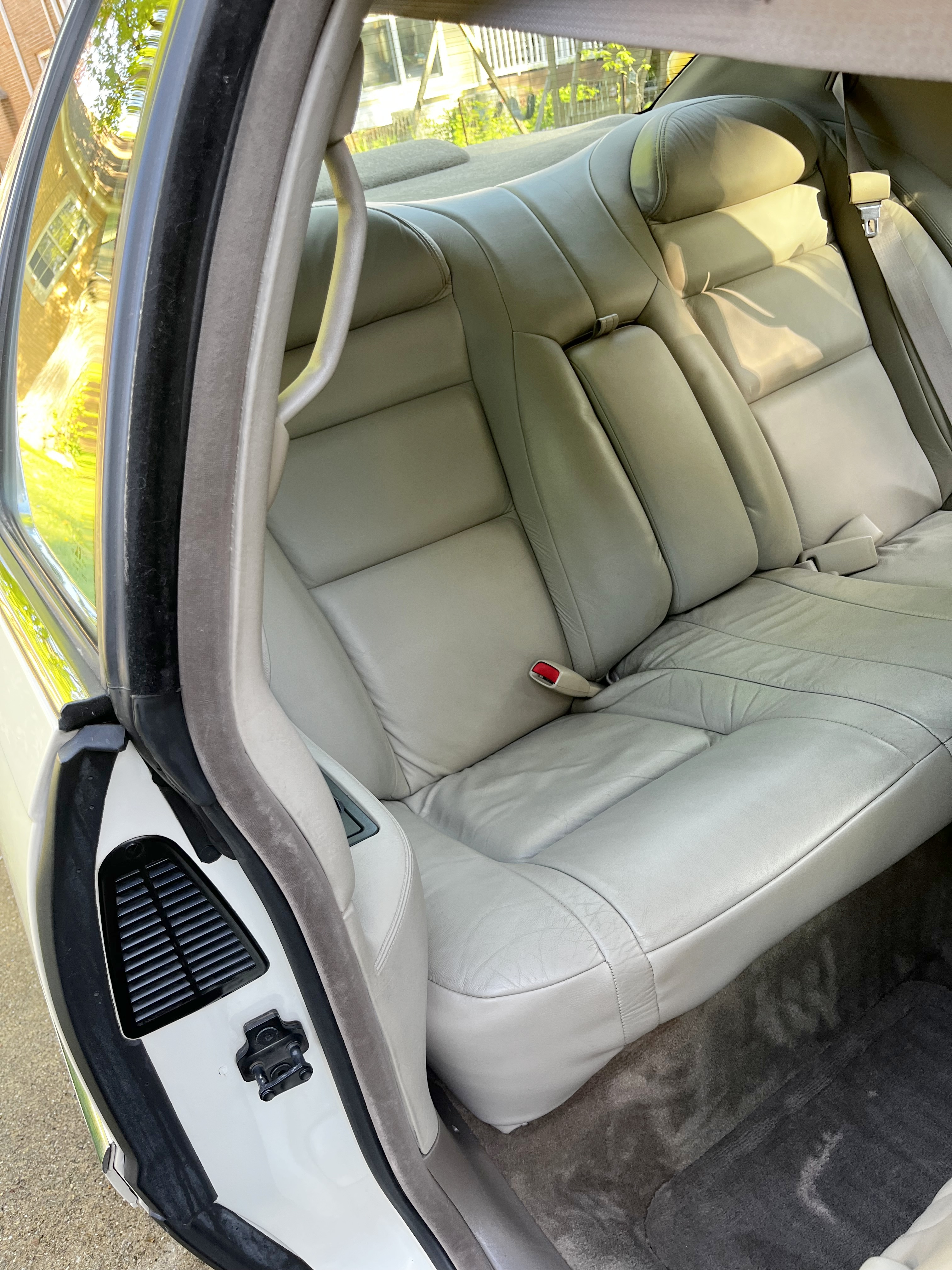 Used 1997 Cadillac Eldorado w/ Leather/Lumbar Pkg FWD image 14