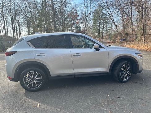 Used 2017 MAZDA CX-5 Grand Touring w/ Premium Package image 14