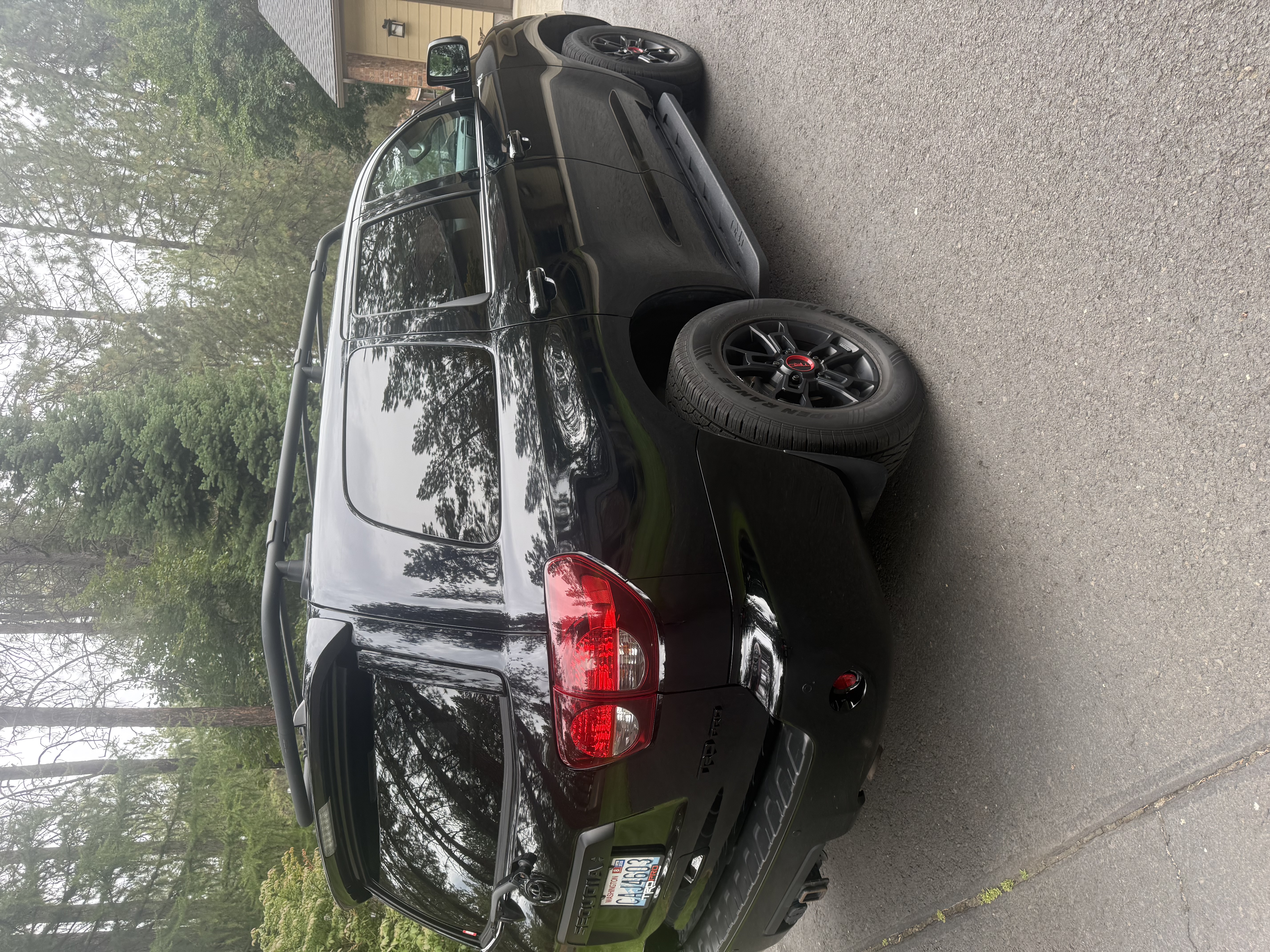 Used 2021 Toyota Sequoia TRD Pro AWD/4WD image 5