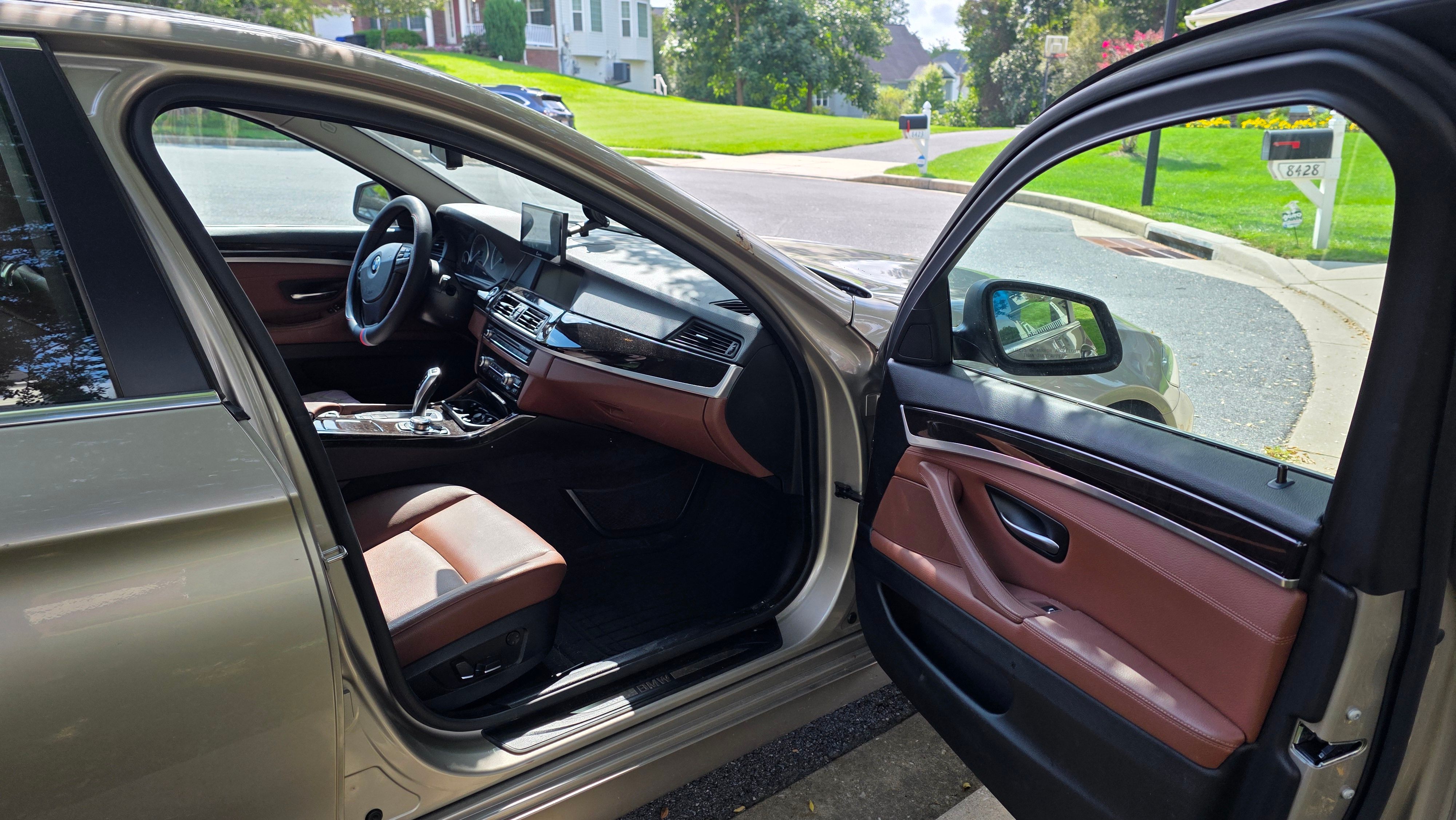 Used 2013 BMW 535i xDrive Sedan AWD/4WD image 10