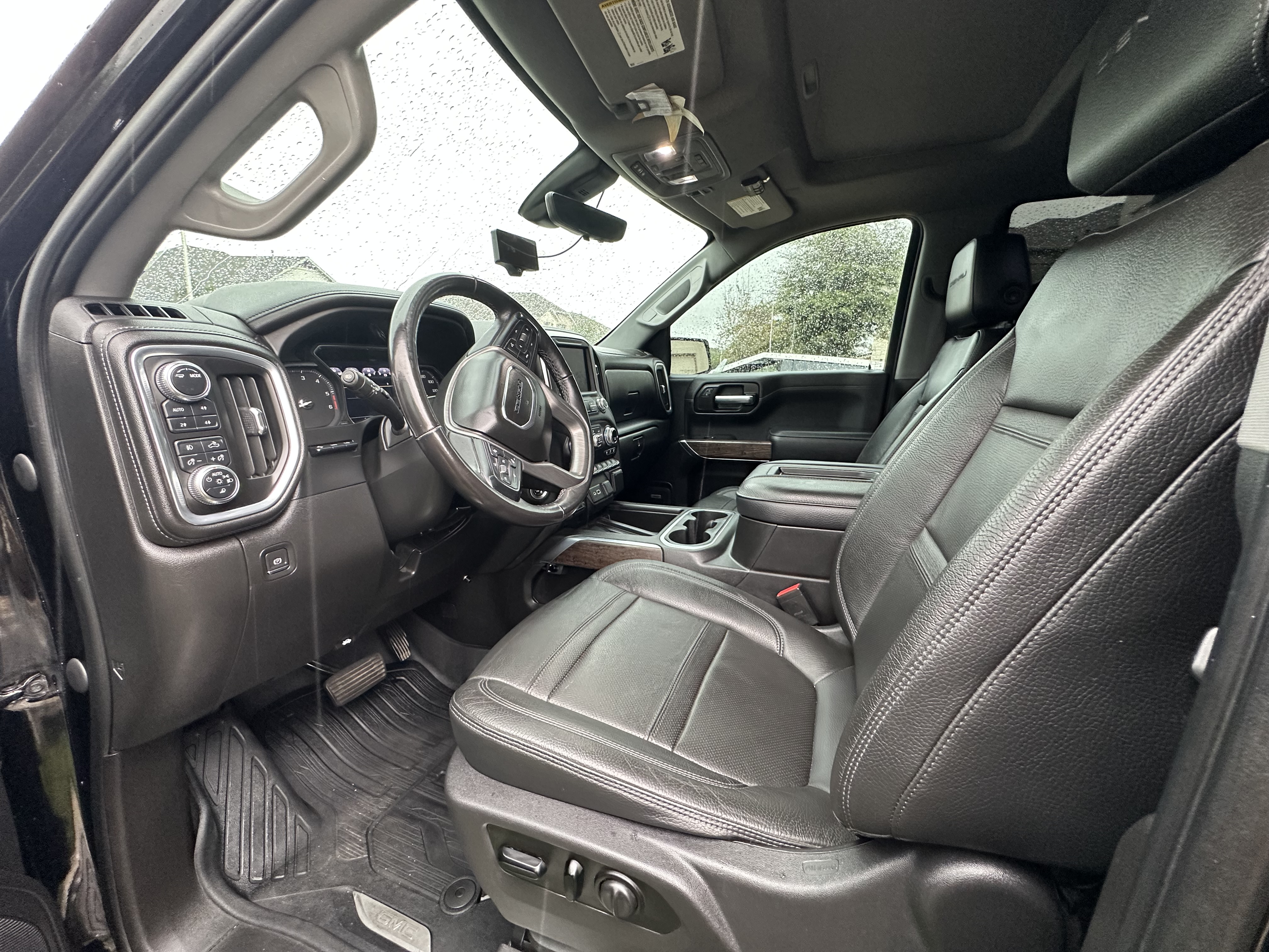 Used 2021 GMC Sierra 1500 Denali w/ Denali Ultimate Package AWD/4WD image 13