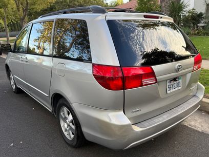 Used 2004 Toyota Sienna LE