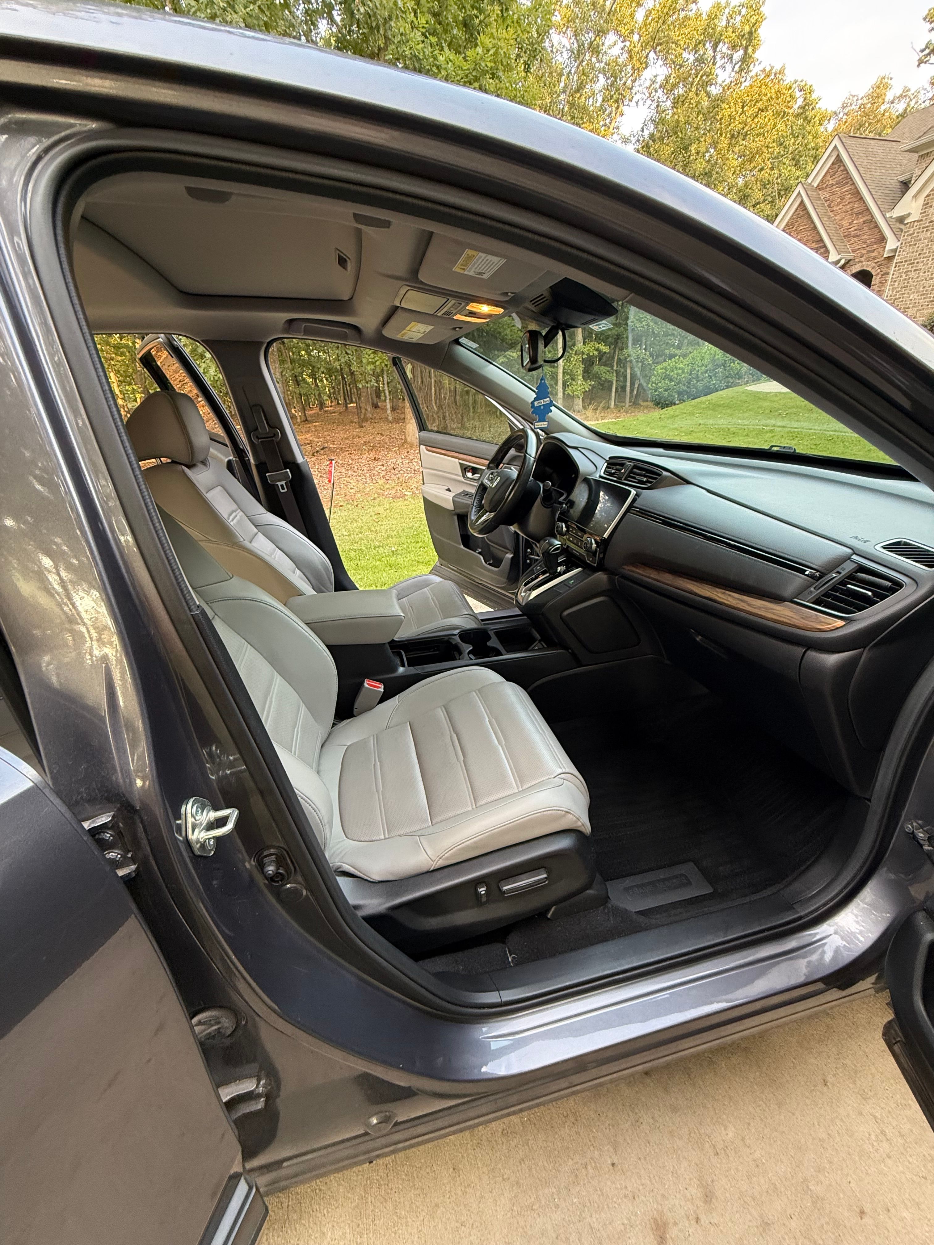 Used 2019 Honda CR-V EX-L image 6
