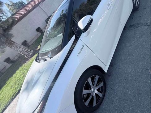 Used 2018 Toyota Mirai image 2