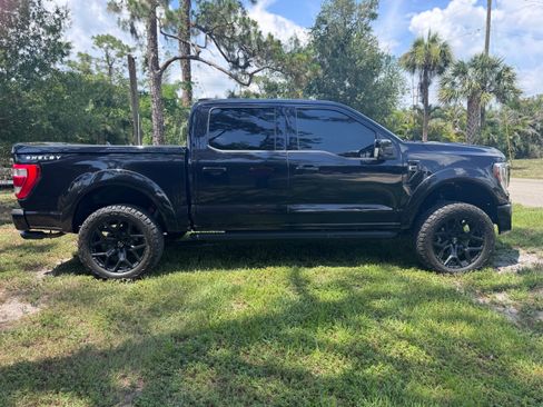 Used 2023 Ford F150 Lariat w/ Equipment Group 502A High AWD/4WD image 8