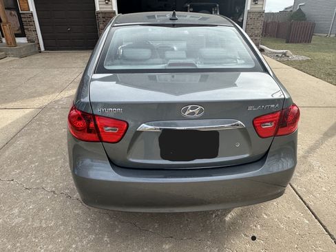 Used 2010 Hyundai Elantra GLS image 8