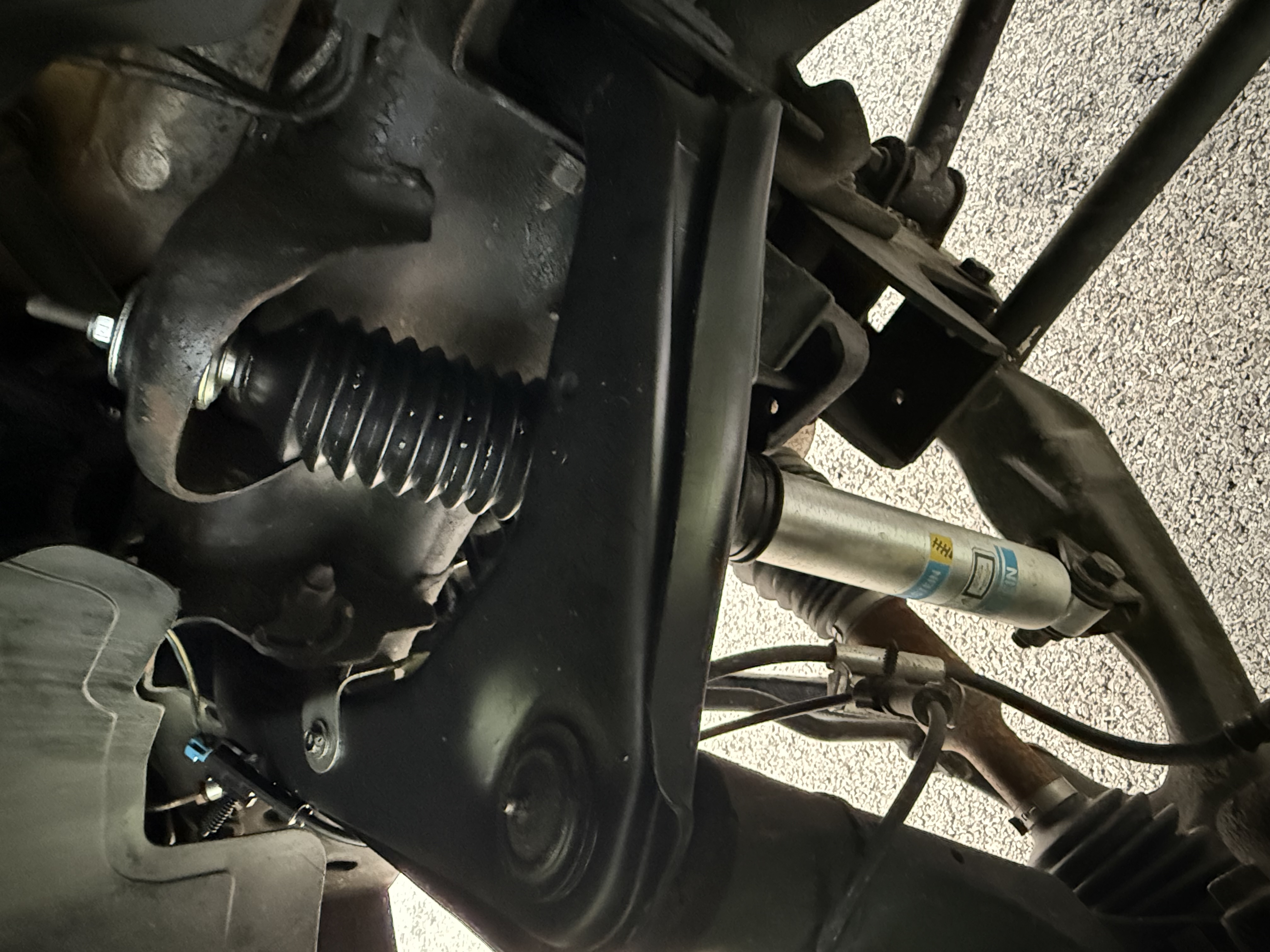 Used 2006 Chevrolet Silverado 2500 LT w/ Onstar Plus Package AWD/4WD image 5