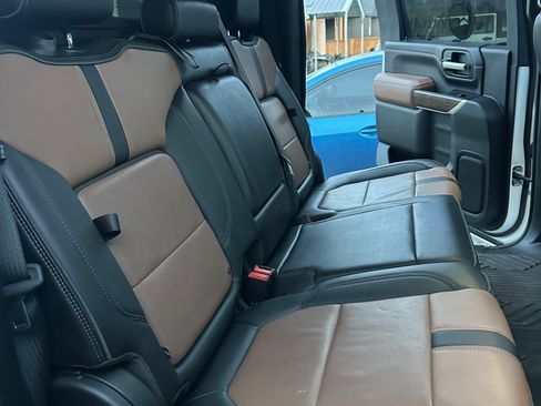 Used 2020 Chevrolet Silverado 3500 High Country w/ Z71 Off-Road Package image 18