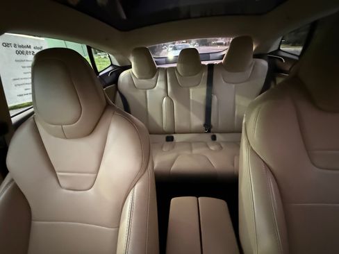 Used 2017 Tesla Model S 75D image 6