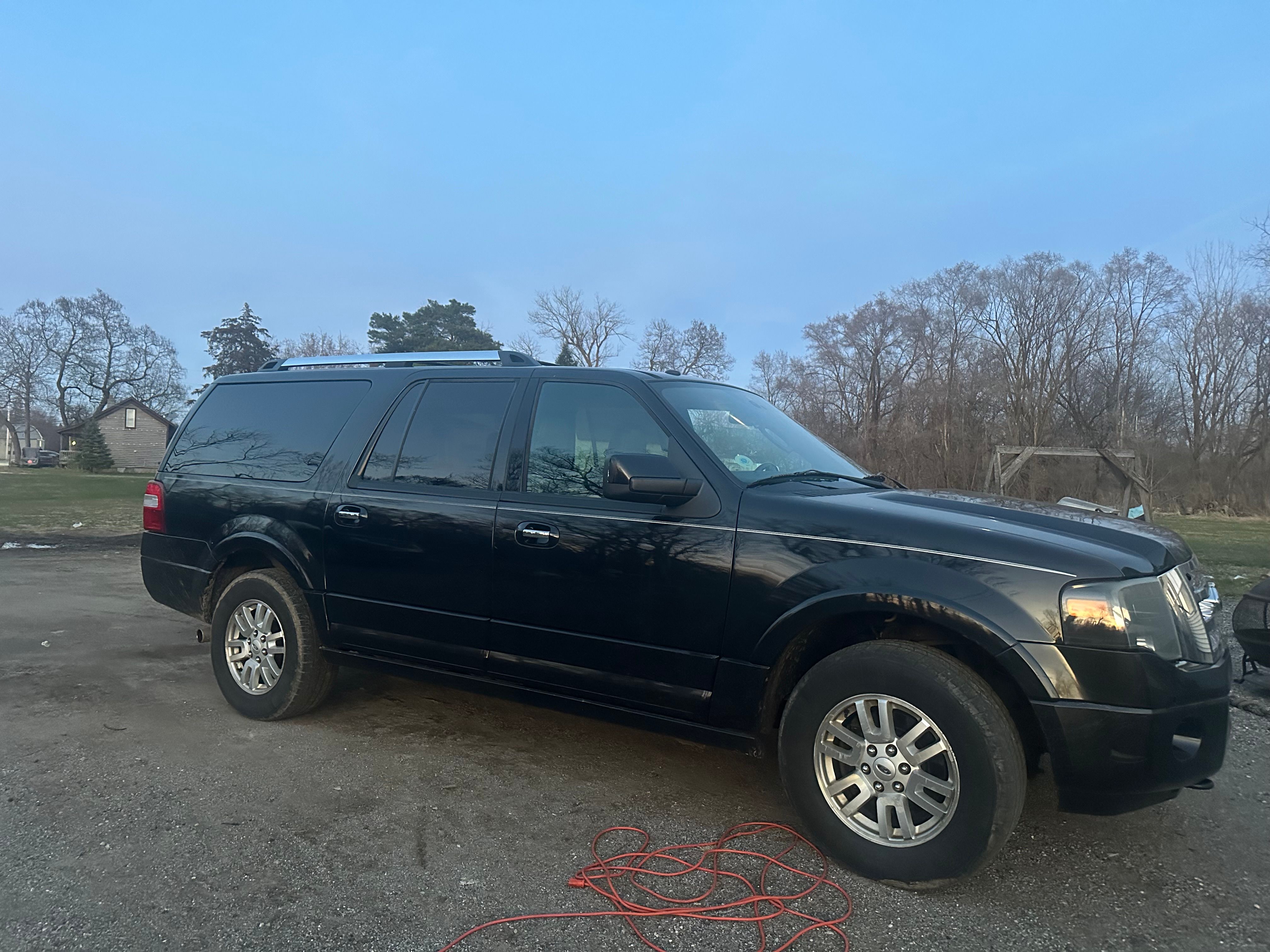 Used 2013 Ford Expedition EL Limited AWD/4WD image 1