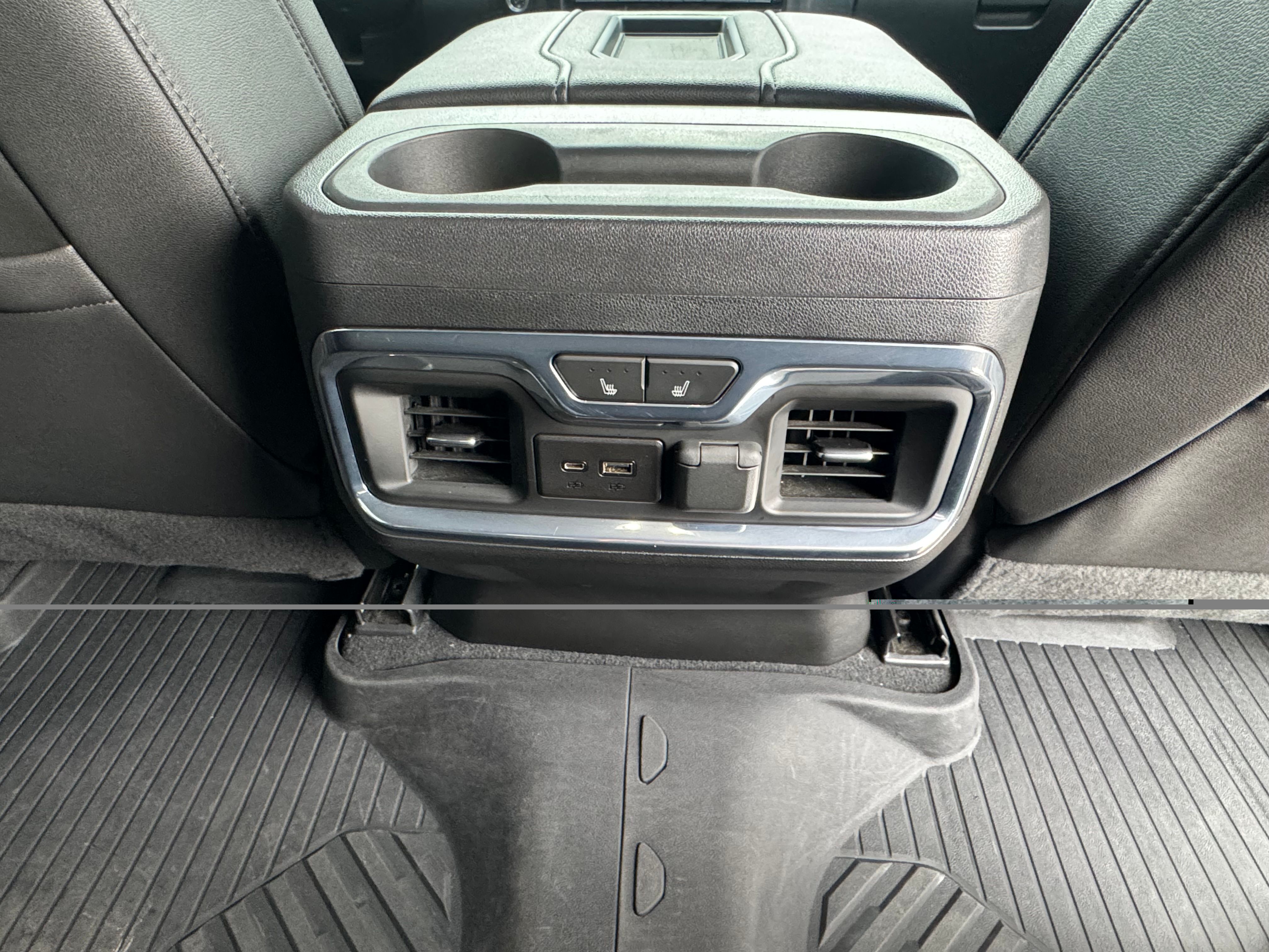 Used 2022 Chevrolet Silverado 2500 LTZ AWD/4WD image 5