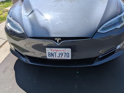 Used 2018 Tesla Model S 75D image 2