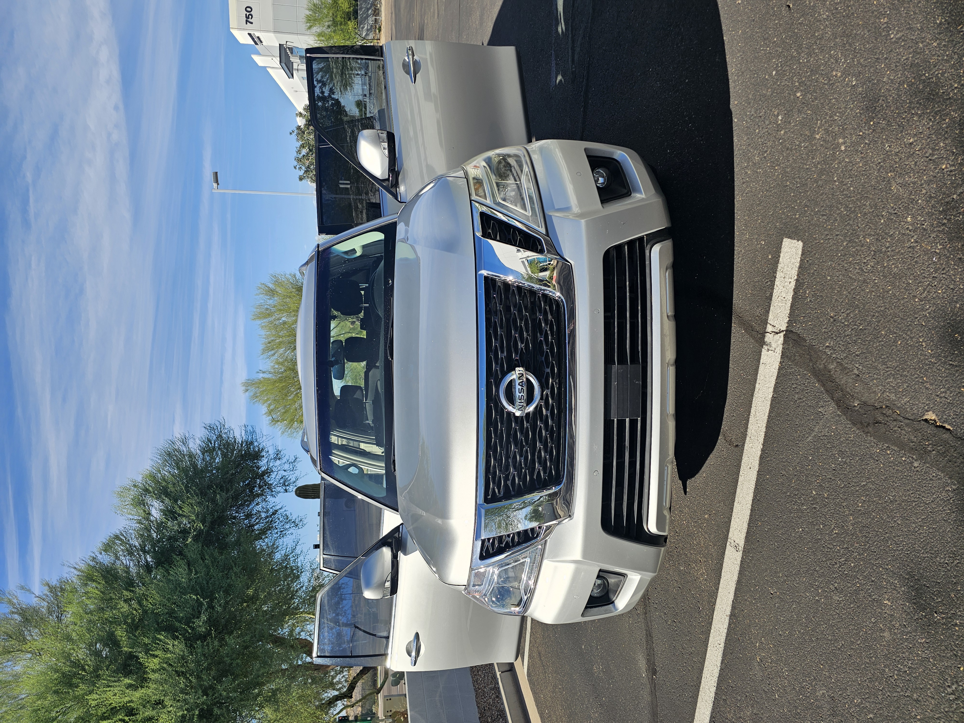 Used 2017 Nissan Armada SV w/ Driver Package AWD/4WD image 9