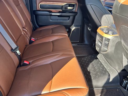 Used 2021 RAM 2500 Limited image 11